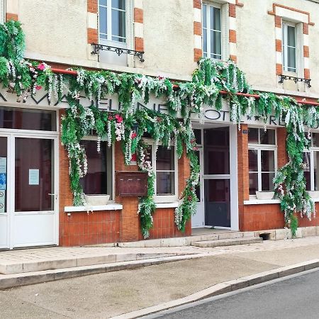 La Madeleine Hotel Saint-Benoit-sur-Loire Bagian luar foto