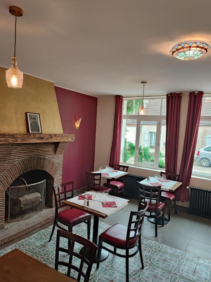 La Madeleine Hotel Saint-Benoit-sur-Loire Bagian luar foto