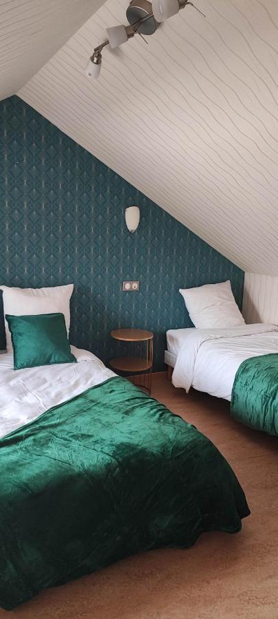 La Madeleine Hotel Saint-Benoit-sur-Loire Bagian luar foto