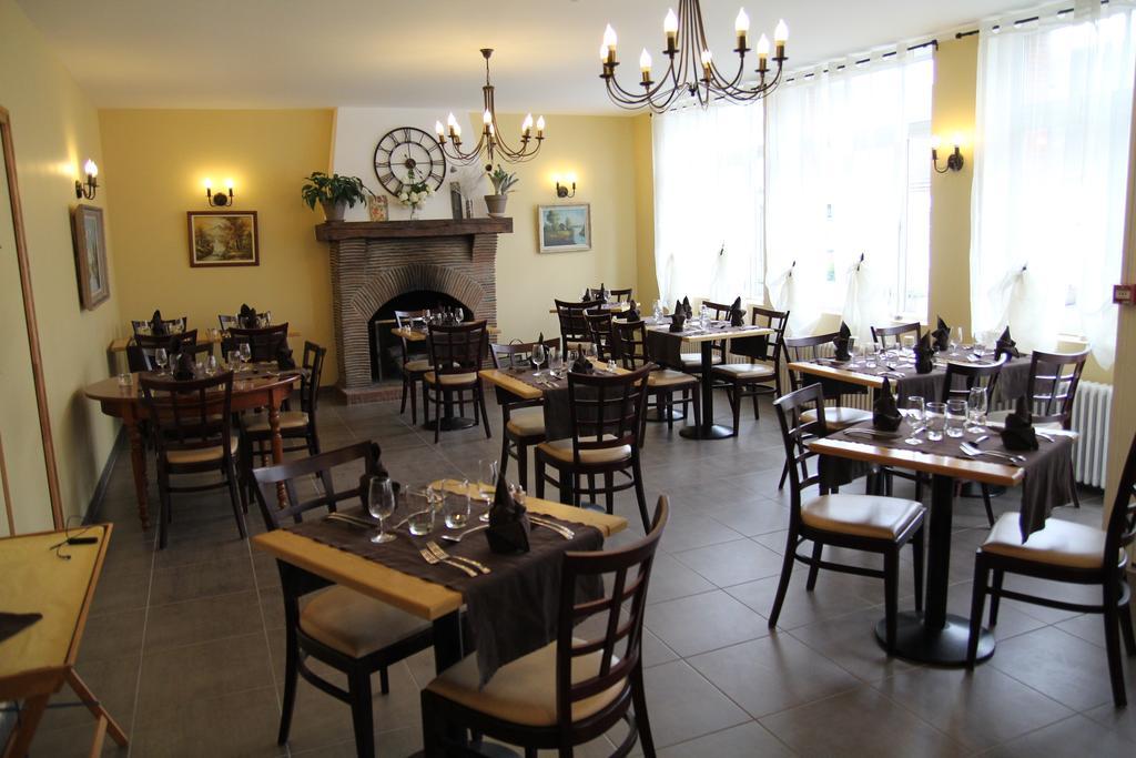 La Madeleine Hotel Saint-Benoit-sur-Loire Bagian luar foto